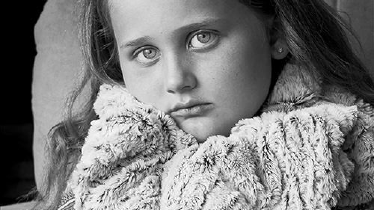 Kayla with Scarf © Rosemary Polletta