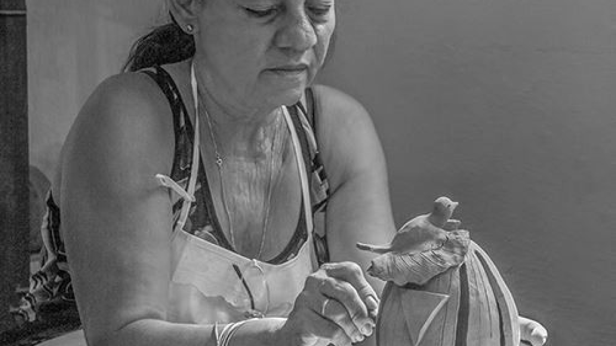 Cuban Ceramicist © Barb Krawczyk
