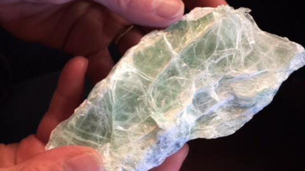 A talc specimen ©Robert Floyd, 2018