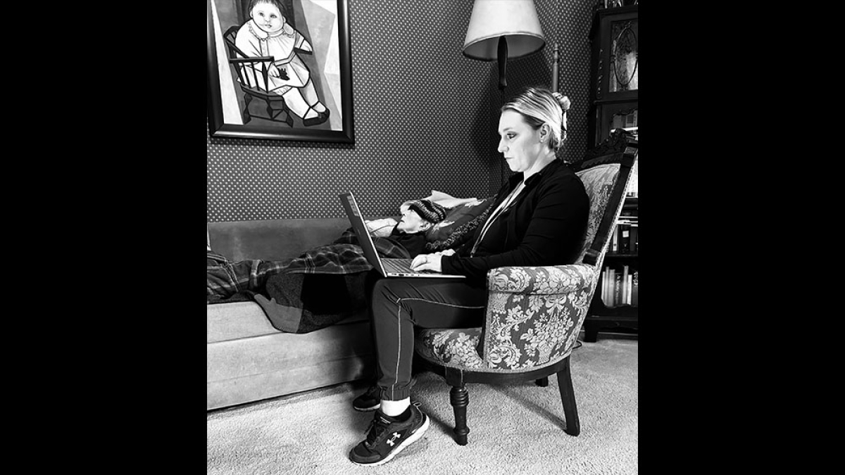 The Hospice Worker © Jessica Ryan Lapinski