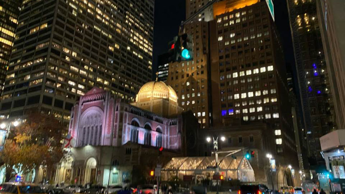 St. Bart's, Manhattan ˙ 2023 Robert Floyd