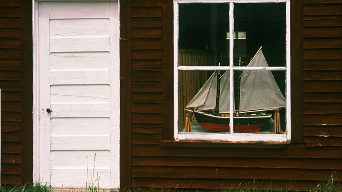 Ship in Window © Stephen Scott patterson