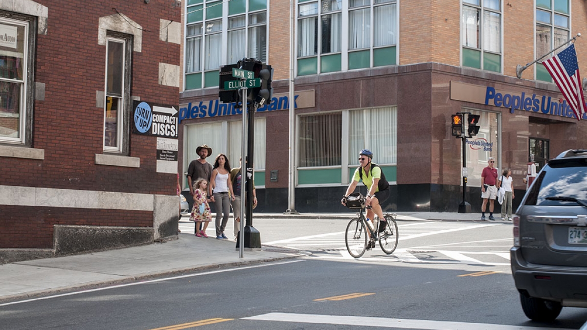 Street scene, Brattleboro, VT ©Robert Floyd, 2011