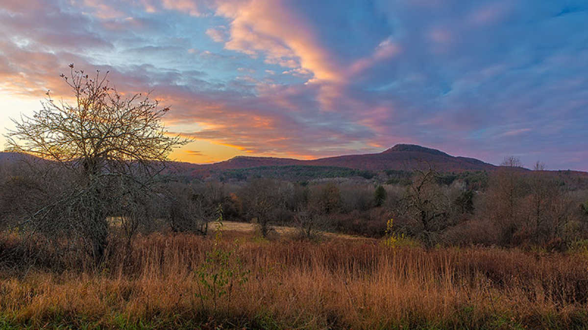 Mount Norwottuck from Mount Pollux © 2018 Steve Gingold