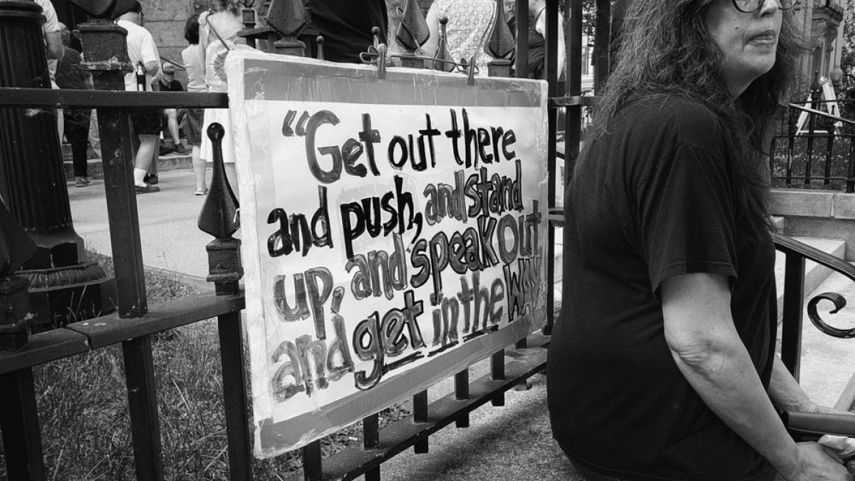 Messaging in Noho © MJ Tash